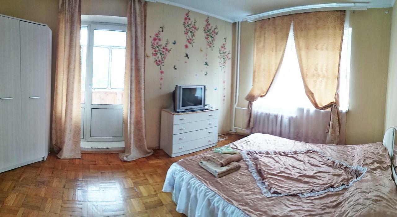 Apartments On Mykilska-Slobidka 基輔 外观 照片